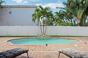 8608 Palisades Lake Dr, West Palm Beach, FL 33411 - Photo 4