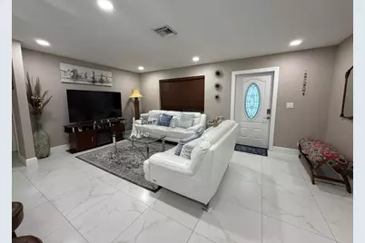 4307 Cypress Lane, Palm Springs, FL 33406 - Photo 2