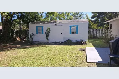 7480 Sunny Hills Terrace, Lake Worth, FL 33462 - Photo 8