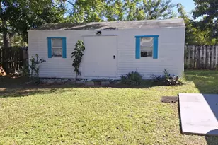 7480 Sunny Hills Terrace, Lake Worth, FL 33462 - Photo 8