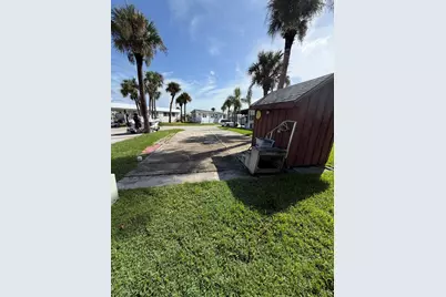 6416 SE 54th Lane, Okeechobee, FL 34974 - Photo 2