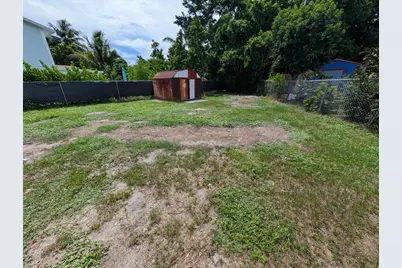 8599 Crater Terrace, West Palm Beach, FL 33403 - Photo 20