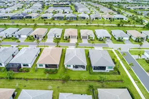 12448 SW Blue Mangrove Pkwy, Port Saint Lucie, FL 34987 - Photo 34