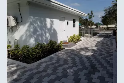4217 SW 61st Avenue, Davie, FL 33314 - Photo 6