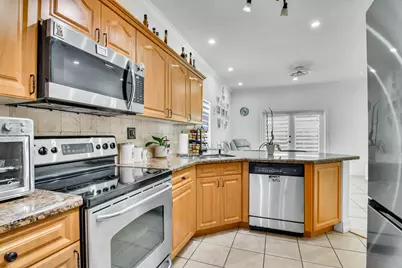 22567 SW 102nd Path, Cutler Bay, FL 33190 - Photo 18
