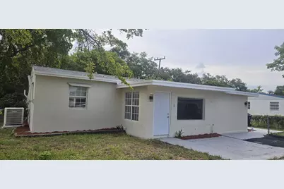 1101 NW 23rd Terrace, Fort Lauderdale, FL 33311 - Photo 2