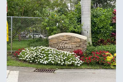 11269 NW 88th Street, Doral, FL 33178 - Photo 14