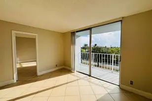 500 Executive Center Dr, West Palm Beach, FL 33401 - Photo 16