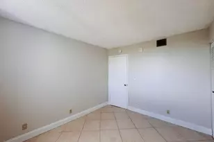 500 Executive Center Dr, West Palm Beach, FL 33401 - Photo 28