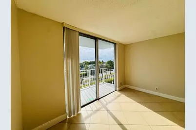500 Executive Center Drive #4A, West Palm Beach, FL 33401 - Photo 22