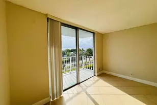 500 Executive Center Dr, West Palm Beach, FL 33401 - Photo 22