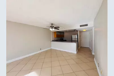 500 Executive Center Drive #4A, West Palm Beach, FL 33401 - Photo 20