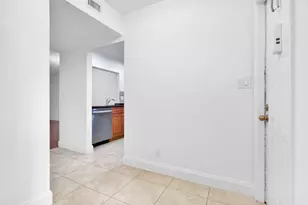 1252 S Military Trail, Deerfield Beach, FL 33442 - Photo 30