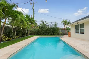 354 Country Club Dr, Tequesta, FL 33469 - Photo 40