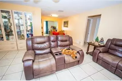 901 NW 48th Place, Pompano Beach, FL 33064 - Photo 4