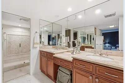 2400 Presidential Way #301, West Palm Beach, FL 33401 - Photo 20