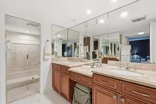 2400 Presidential Way, West Palm Beach, FL 33401 - Photo 20