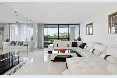 2400 Presidential Way #301, West Palm Beach, FL 33401 - Photo 6