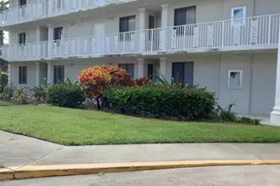2401 Village Blvd, West Palm Beach, FL 33409 - Photo 16