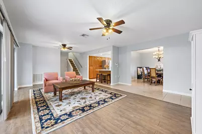 148 Weybridge Circle #C, Royal Palm Beach, FL 33411 - Photo 2