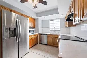 148 Weybridge Cir, Royal Palm Beach, FL 33411 - Photo 6