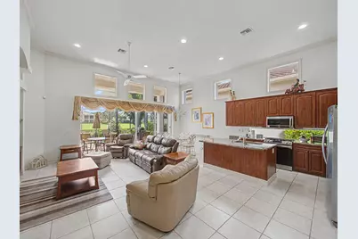 121 Orchid Cay Drive, Palm Beach Gardens, FL 33418 - Photo 6