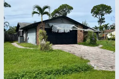 2562 SE Petit Lane, Port Saint Lucie, FL 34952 - Photo 2