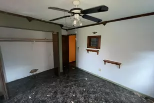 2562 SE Petit Ln, Port Saint Lucie, FL 34952 - Photo 6
