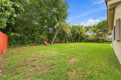 9255 NW 18th Street, Plantation, FL 33322 - Photo 48
