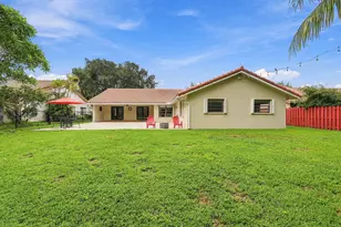 9255 NW 18th St, Plantation, FL 33322 - Photo 44