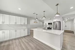 9255 NW 18th St, Plantation, FL 33322 - Photo 16