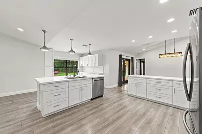 9255 NW 18th Street, Plantation, FL 33322 - Photo 20