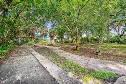 1505 Orange Avenue, Fort Pierce, FL  - Photo 40