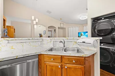 3175 Laurel Ridge Circle, Riviera Beach, FL 33404 - Photo 10