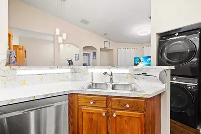 3175 Laurel Ridge Circle, Riviera Beach, FL 33404 - Photo 8