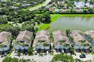 3175 Laurel Ridge Cir, Riviera Beach, FL 33404 - Photo 34