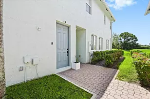 3175 Laurel Ridge Cir, Riviera Beach, FL 33404 - Photo 24