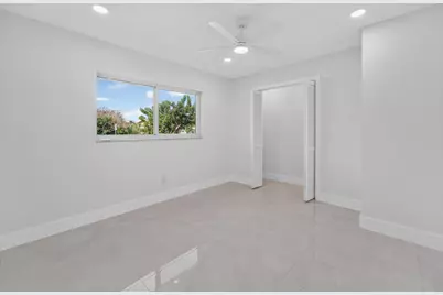 242 SE Duxbury Avenue, Port Saint Lucie, FL 34983 - Photo 30