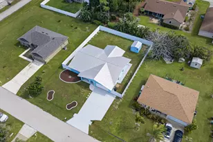 242 SE Duxbury Ave, Port Saint Lucie, FL 34983 - Photo 50
