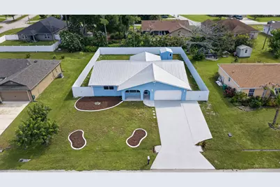 242 SE Duxbury Avenue, Port Saint Lucie, FL 34983 - Photo 42