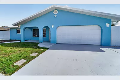 242 SE Duxbury Avenue, Port Saint Lucie, FL 34983 - Photo 8
