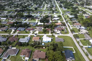 242 SE Duxbury Ave, Port Saint Lucie, FL 34983 - Photo 44