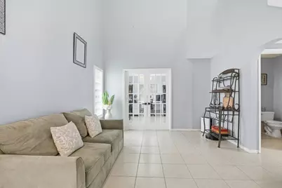19257 NW 14th Street, Pembroke Pines, FL 33029 - Photo 10