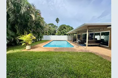 992 NW 83rd Drive, Coral Springs, FL 33071 - Photo 2