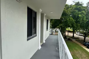 2761 Village Blvd, West Palm Beach, FL 33409 - Photo 2