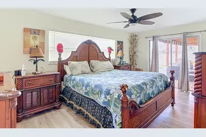 4835 Triton Court W, Cape Coral, FL 33904 - Photo 24