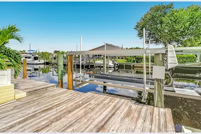 4835 Triton Court W, Cape Coral, FL 33904 - Photo 50
