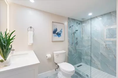 2200 NE 33rd Avenue #2J, Fort Lauderdale, FL 33305 - Photo 4