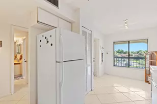 5380 Cedar Lake Dr, Boynton Beach, FL 33437 - Photo 10