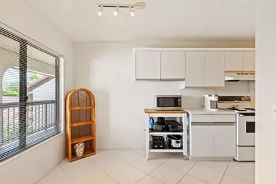5380 Cedar Lake Drive #303, Boynton Beach, FL 33437 - Photo 6